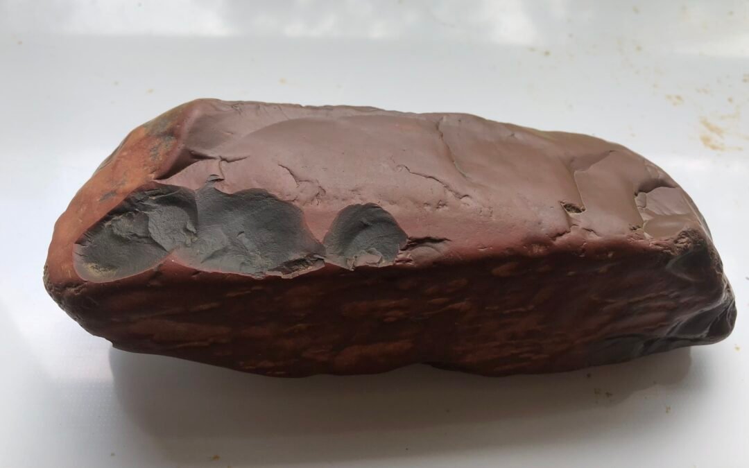 HANDHELD STONE HAMMER
